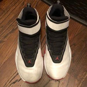 Men’s Jordan’s basketball sneakers